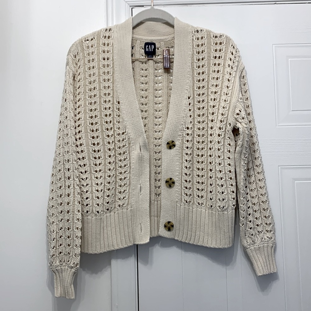 GAP Cream Women's Sweater